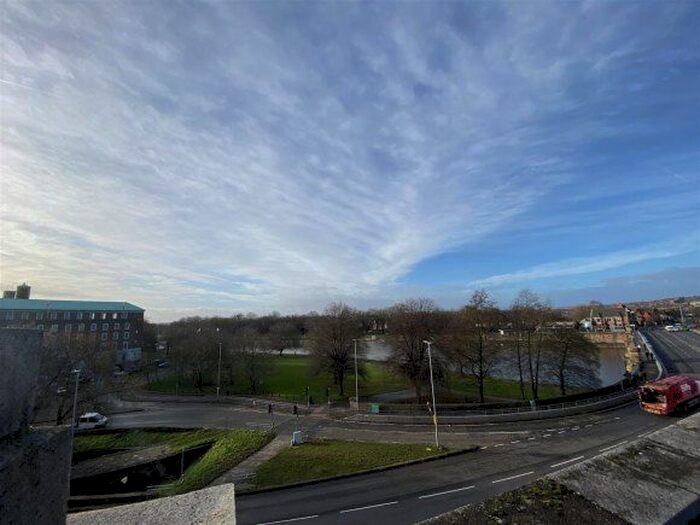 3 Bedroom Semi-Detached House To Rent In Trent Bridge Buildings, Nottingham, Nottinghamshire, NG2