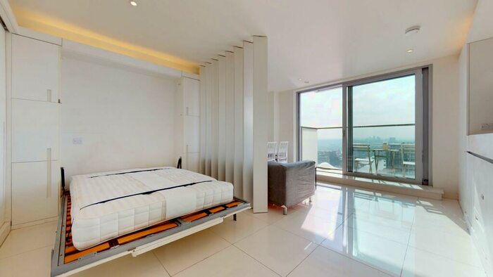 Studio To Rent In Pan Peninsula Square, E14