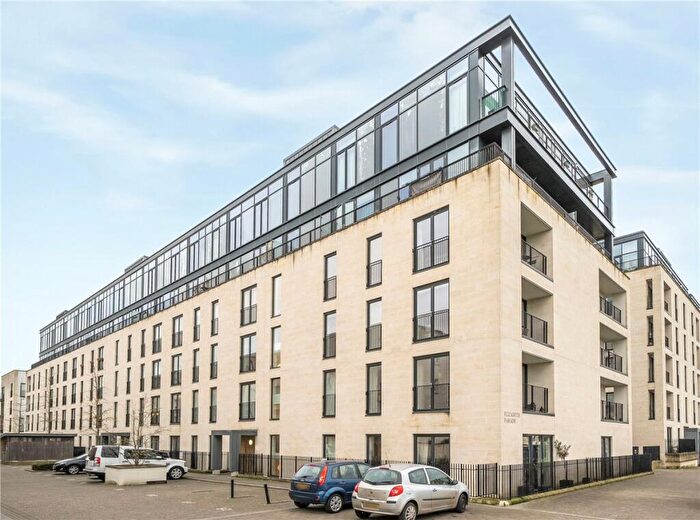 2 Bedroom Apartment For Sale In Percy Terrace, Bath, Somerset, BA2