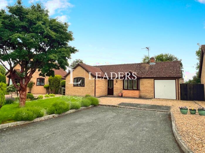 2 Bedroom Bungalow To Rent In Orchard Close, Morton, PE10