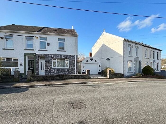 3 Bedroom Semi Detached House For Sale In Bronallt Road, Hendy, Pontarddulais, Swansea, Carmarthenshire, SA4
