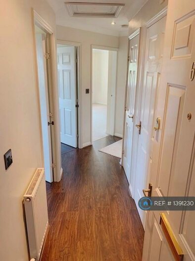 2 Bedroom Flat To Rent In Galleon Road, Chafford Hundred, Grays, RM16