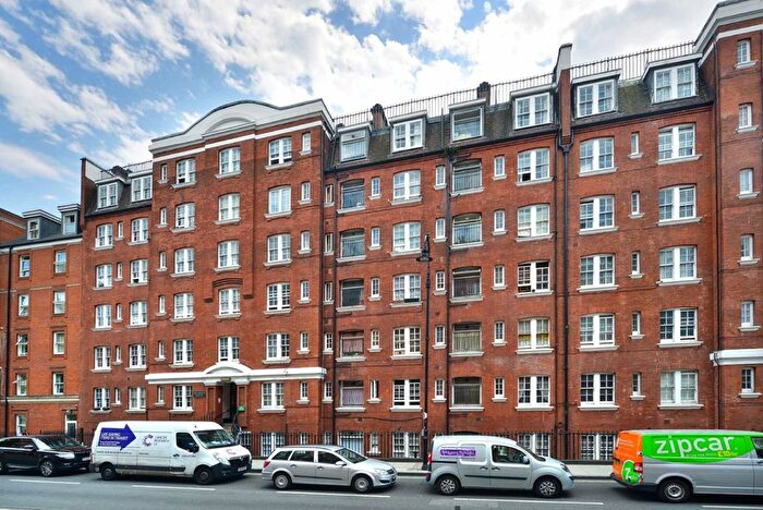 1 Bedroom Flat To Rent In Tavistock Place, London, WC1H
