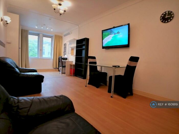 1 Bedroom Flat To Rent In Loxley Court (City Centre), Nottingham, NG1