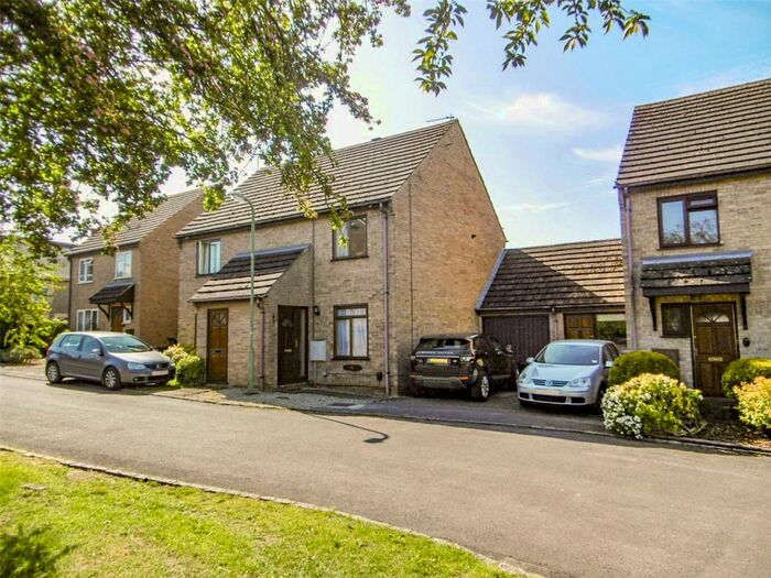 2 Bedroom Semi-Detached House To Rent In The Springs, Witney, Oxfordshire, OX28