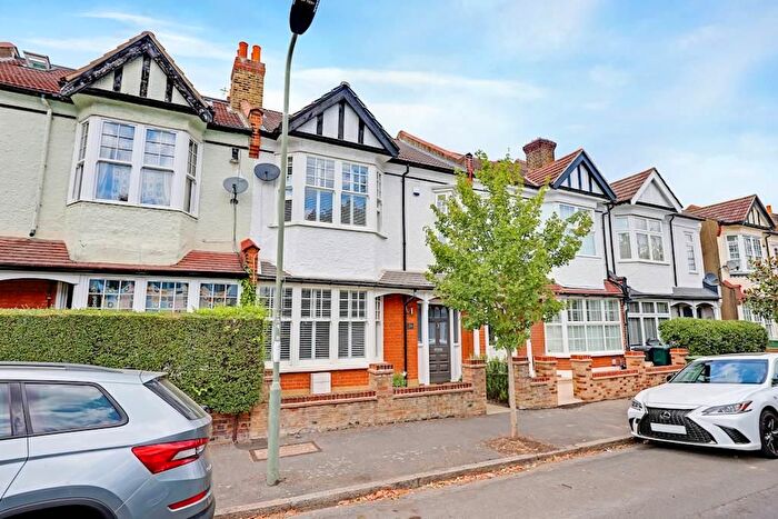 4 Bedroom Property For Sale In Clevedon Road, Penge, London, SE20