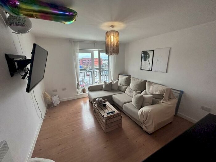 2 Bedroom Apartment To Rent In Kayley House, Preston, PR1