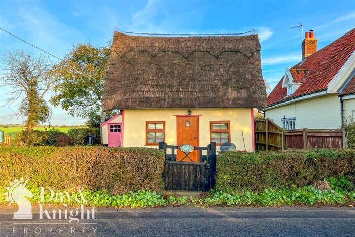 1 Bedroom Cottage For Sale In The Street, Rumburgh, Halesworth, IP19