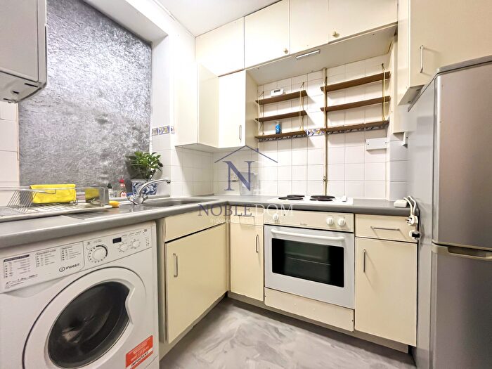 1 Bedroom Studio To Rent In Western Avenue, London, W5