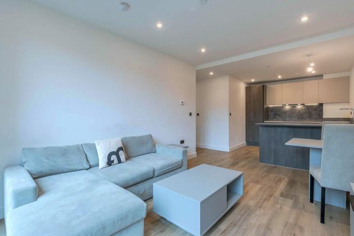 2 Bedroom Flat To Rent In The Barker, Shadwell Street, B4
