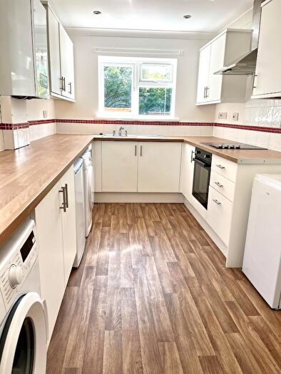 3 Bedroom Semi Detached House To Rent In Broadlands Road, SO17