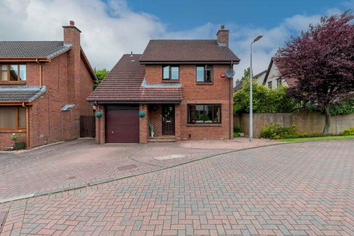 4 Bedroom Detached House For Sale In Lauder Crescent, Perth, PH1