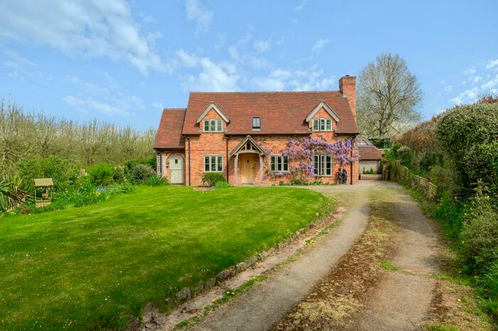 3 Bedroom Detached House For Sale In Staunton On Arrow, Herefordshire, HR6