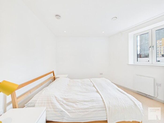 2 Bedroom Apartment To Rent In One Cutting Room Square :: Ancoats, M4