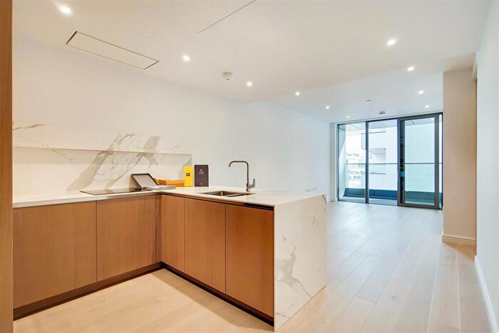 1 Bedroom Apartment To Rent In Park Drive, London, E14