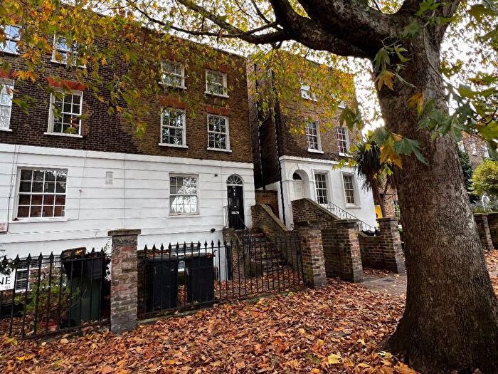 3 Bedroom Property To Rent In Kennington Lane, London, SE11