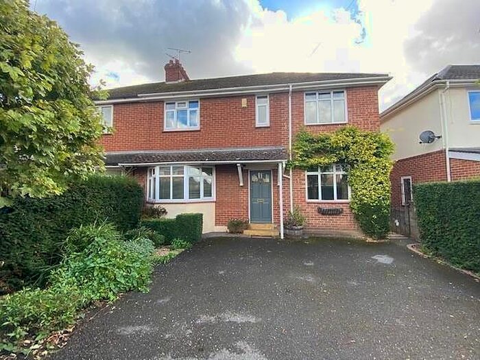 5 Bedroom Semi-Detached House To Rent In Evelin Road, Abingdon-On-Thames, OX14