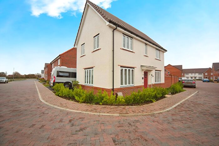 3 Bedroom Detached House For Sale In Dewberry View, Stowupland, Stowmarket, Suffolk, IP14