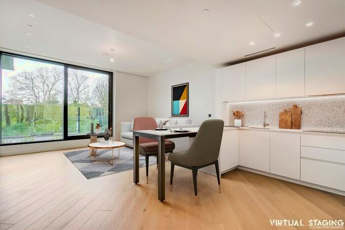 2 Bedroom Flat To Rent In Wood Crescent, Television Centre, White City, London, W12