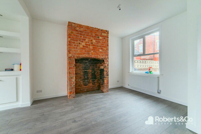 3 Bedroom End Of Terrace House To Rent In Queen Street, Lostock Hall, PR5