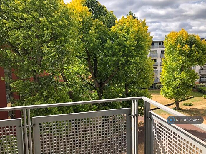 2 Bedroom Flat To Rent In California Building, London, SE13