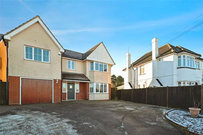 5 Bedroom Detached House For Sale In Wilson Avenue, Rochester, Kent, ME1