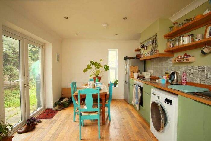 1 Bedroom Apartment To Rent In Cromwell Road, St Andrews, Bristol, BS6