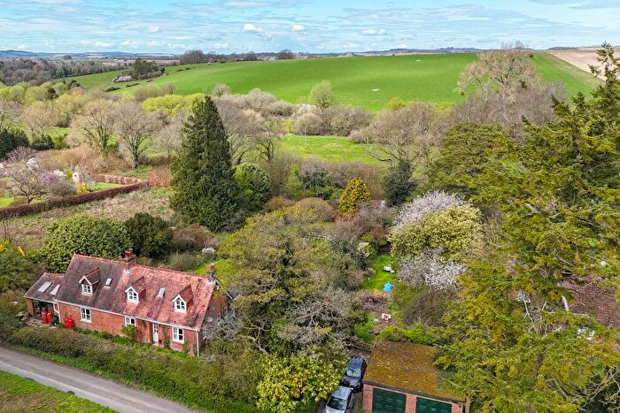 4 Bedroom Detached House For Sale In Horsebridge Road, Kings Somborne, Stockbridge, SO20