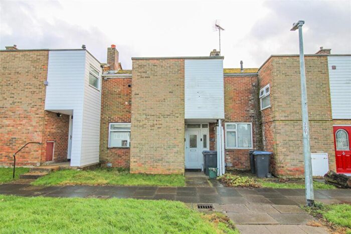 2 Bedroom Terraced House For Sale In Altham Grove, Harlow, CM20