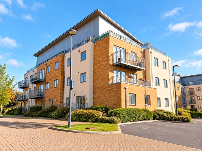 2 Bedroom Apartment For Sale In Flat, Ramsden Court, Golden Jubilee Way, Wickford, SS12