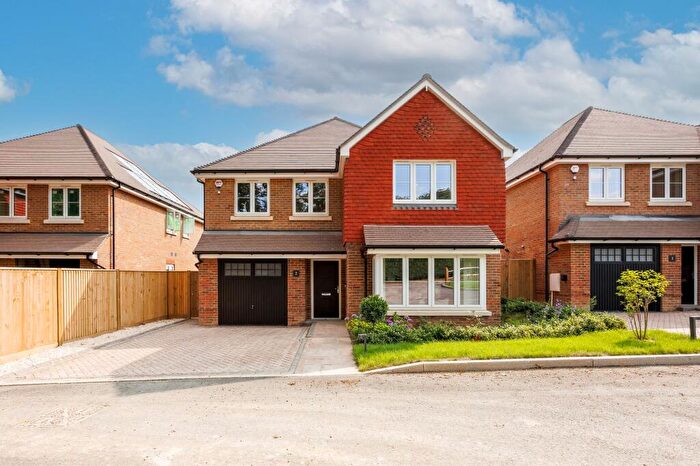 5 Bedroom Detached House For Sale In Allington Road, Newick, BN8