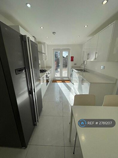 5 Bedroom Terraced House To Rent In Selsdon Road, London, E13