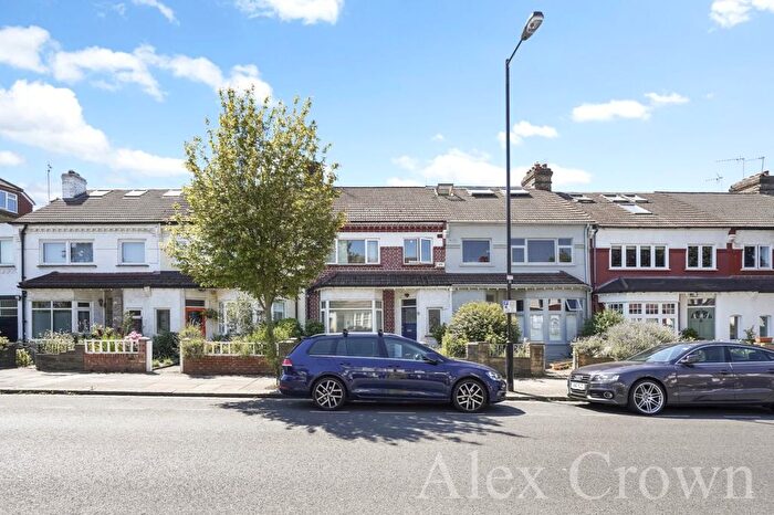 4 Bedroom Terraced House To Rent In Elmfield Avenue, London, N8