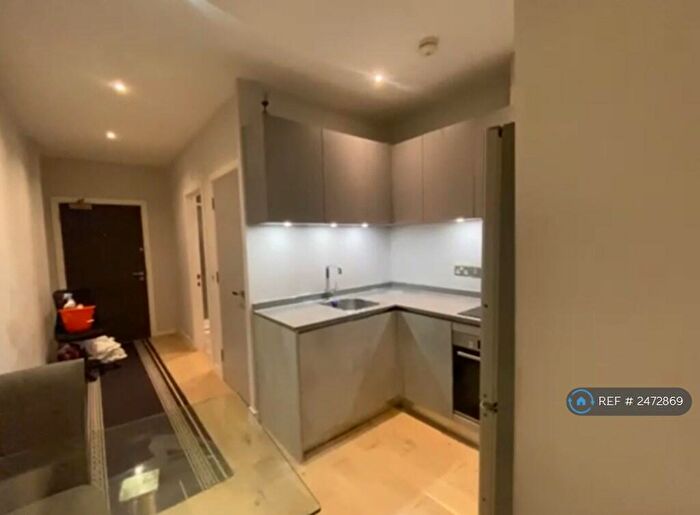 1 Bedroom Flat To Rent In Liverpool Road, Luton, LU1