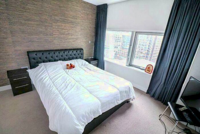 2 Bedroom Flat To Rent In Landmark Building, Marsh Wall, West Tower, Westferry Circus, Canary Wharf, London, United Kingdom, E14