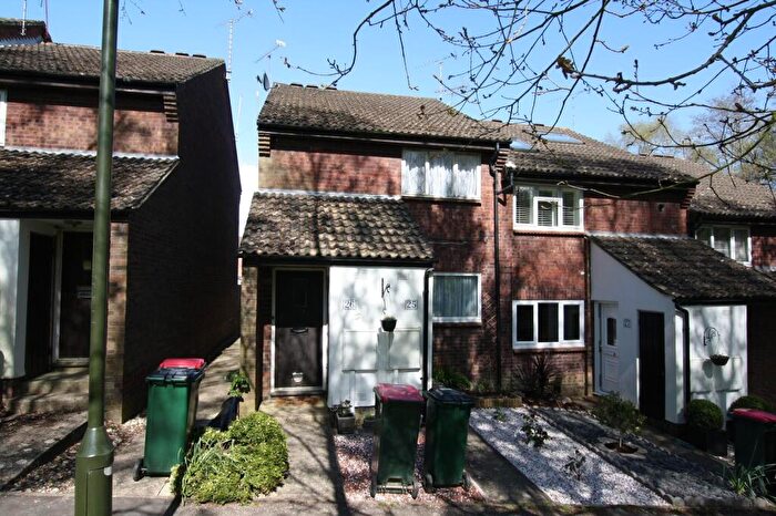 1 Bedroom Apartment To Rent In Timberlands, Broadfield, Crawley, West Sussex., RH11