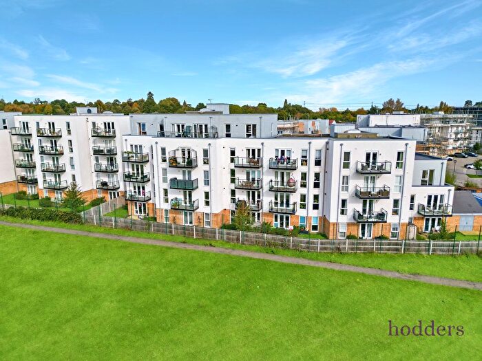 2 Bedroom Flat To Rent In Hawker Drive, Addlestone, Surrey, KT15