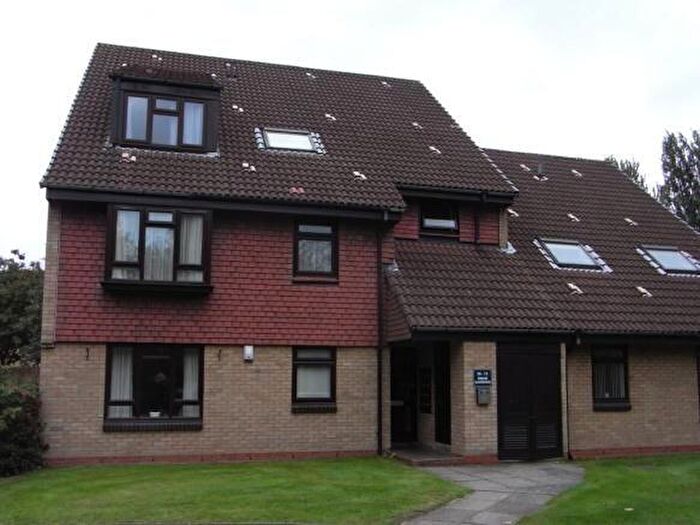 2 Bedroom Flat To Rent In Swan Gardens, Erdington, B23