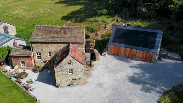 5 Bedroom Barn Conversion For Sale In Fallgate Mill, Ashover, Chesterfield, S45