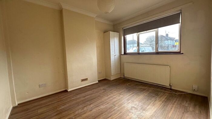 2 Bedroom Flat For Sale In - Tunnel Avenue, Greenwich, London, SE10