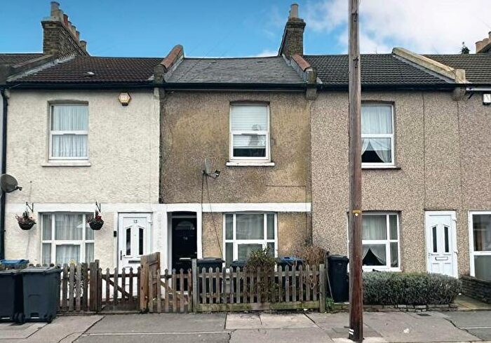 2 Bedroom Terraced House For Sale In Palmerston Road, Croydon, Surrey, CR0