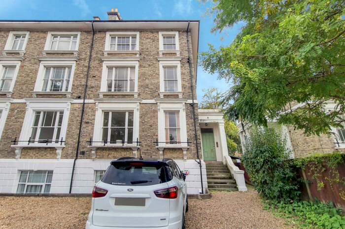 2 Bedroom Flat To Rent In Shooters Hill Road, London, SE3