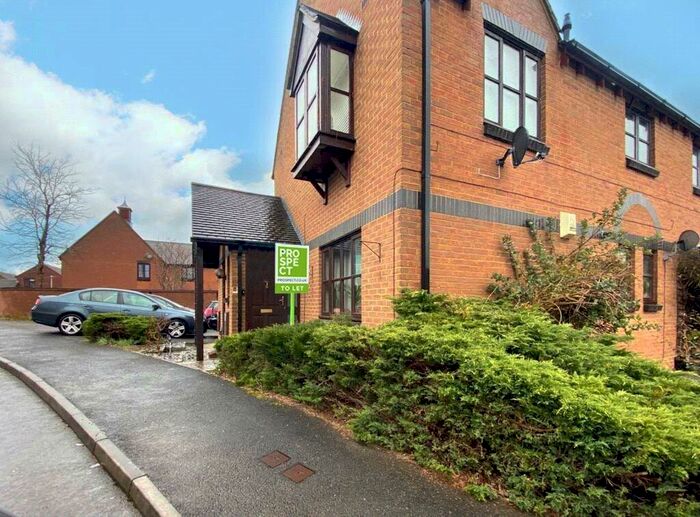 2 Bedroom Maisonette To Rent In Top Common, Warfield, Berkshire, RG42
