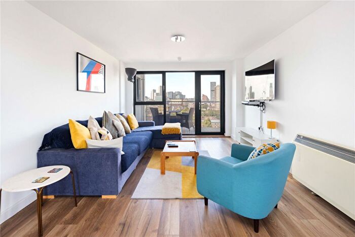 2 Bedroom Flat For Sale In Forest Lane, London, E15