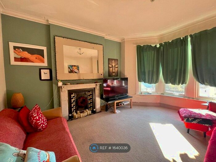 2 Bedroom Flat To Rent In Coldharbour Road, Bristol, BS6