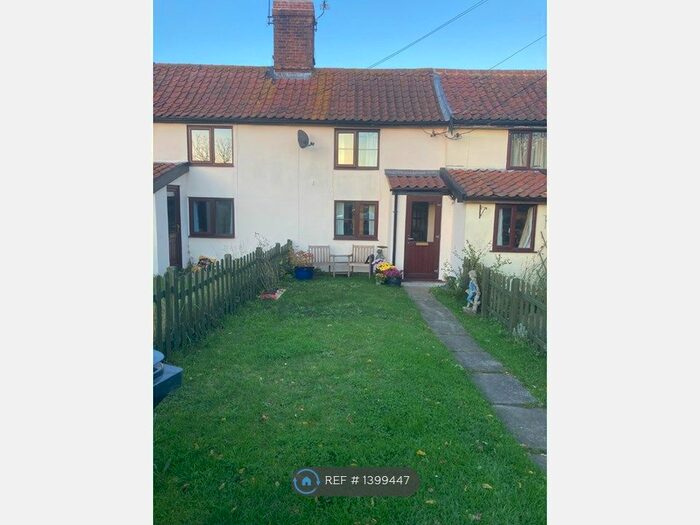 2 Bedroom Terraced House To Rent In Tile Row, Stowmarket, IP14