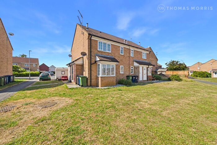 1 Bedroom End Of Terrace House For Sale In Gainsborough Drive, St. Ives, Cambridgeshire, PE27