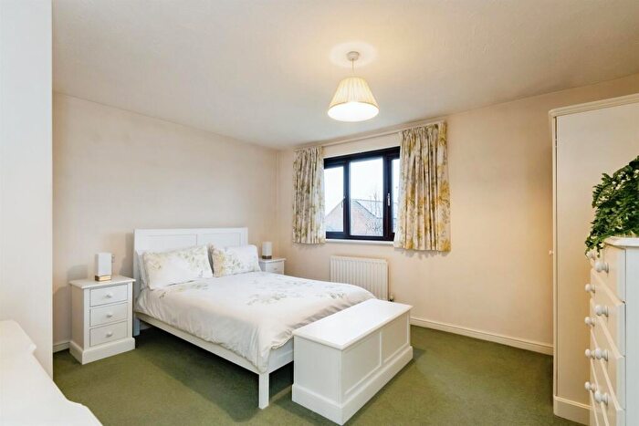 4 Bedroom Detached House For Sale In Patterdale Close, Gamston, Nottingham, NG2