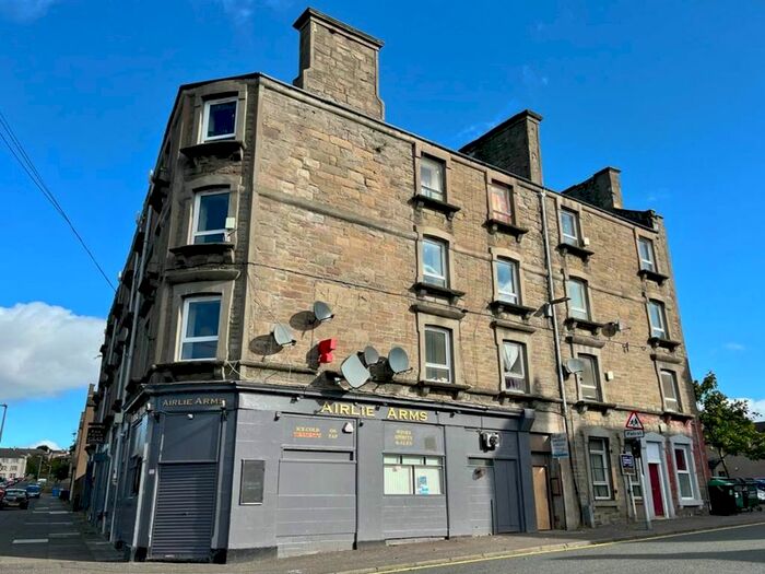 2 Bedroom Flat To Rent In /L Dundonald Street, Dundee, DD3