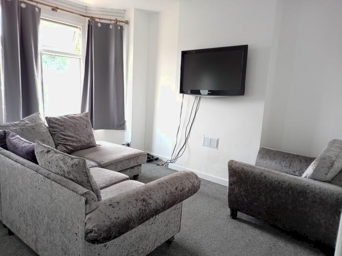 3 Bedroom Terraced House To Rent In Grantham Road, Sleaford, NG34